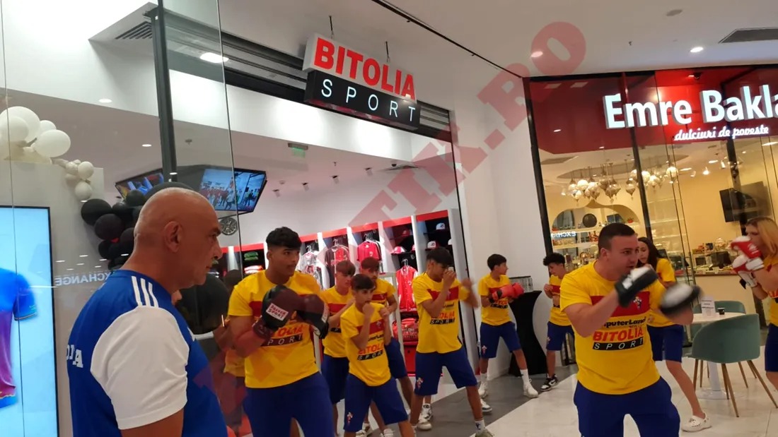 Demonstrație de box în fața Bitolia Sport.