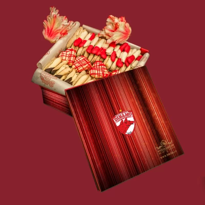 Ambalare cadou - cutie personalizata DINAMO